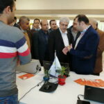 بازدید دکتر سورنا ستاری معاون علمی و فناوری ریاست جمهوری و هیئت همراه از غرفه تسلا کنترل شمال